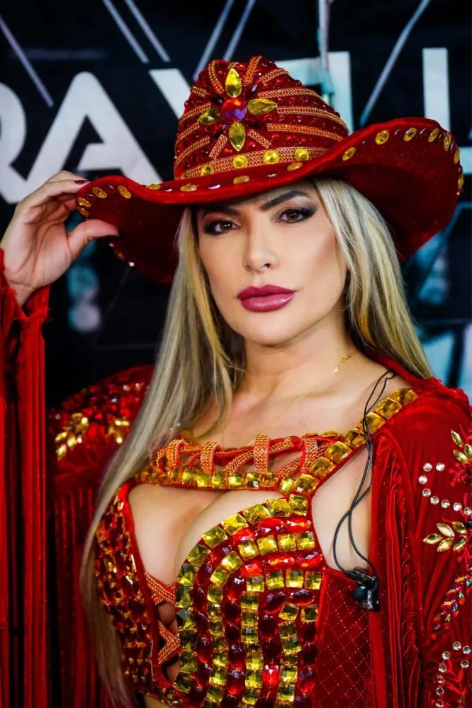 MDB anuncia cantora Yara Vellasco como pré-candidata a deputada federal no Rio de Janeiro